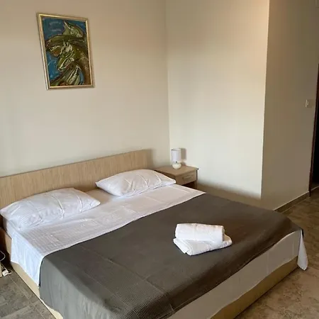 Vendégház Vila Magnolia 1 *